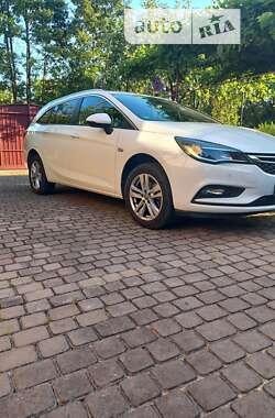 Универсал Opel Astra 2019 в Винниках