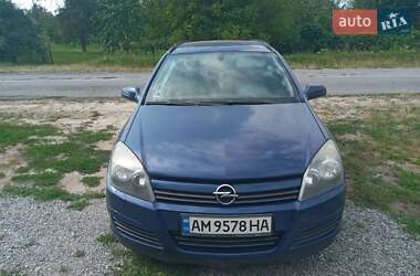 Універсал Opel Astra 2005 в Бердичеві