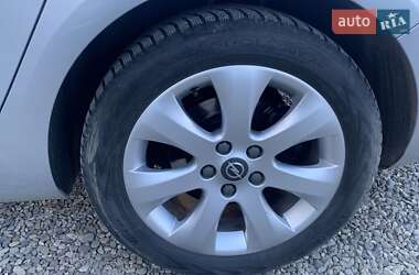 Универсал Opel Astra 2013 в 