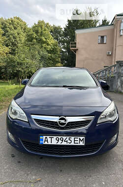 Хетчбек Opel Astra 2010 в Калуші