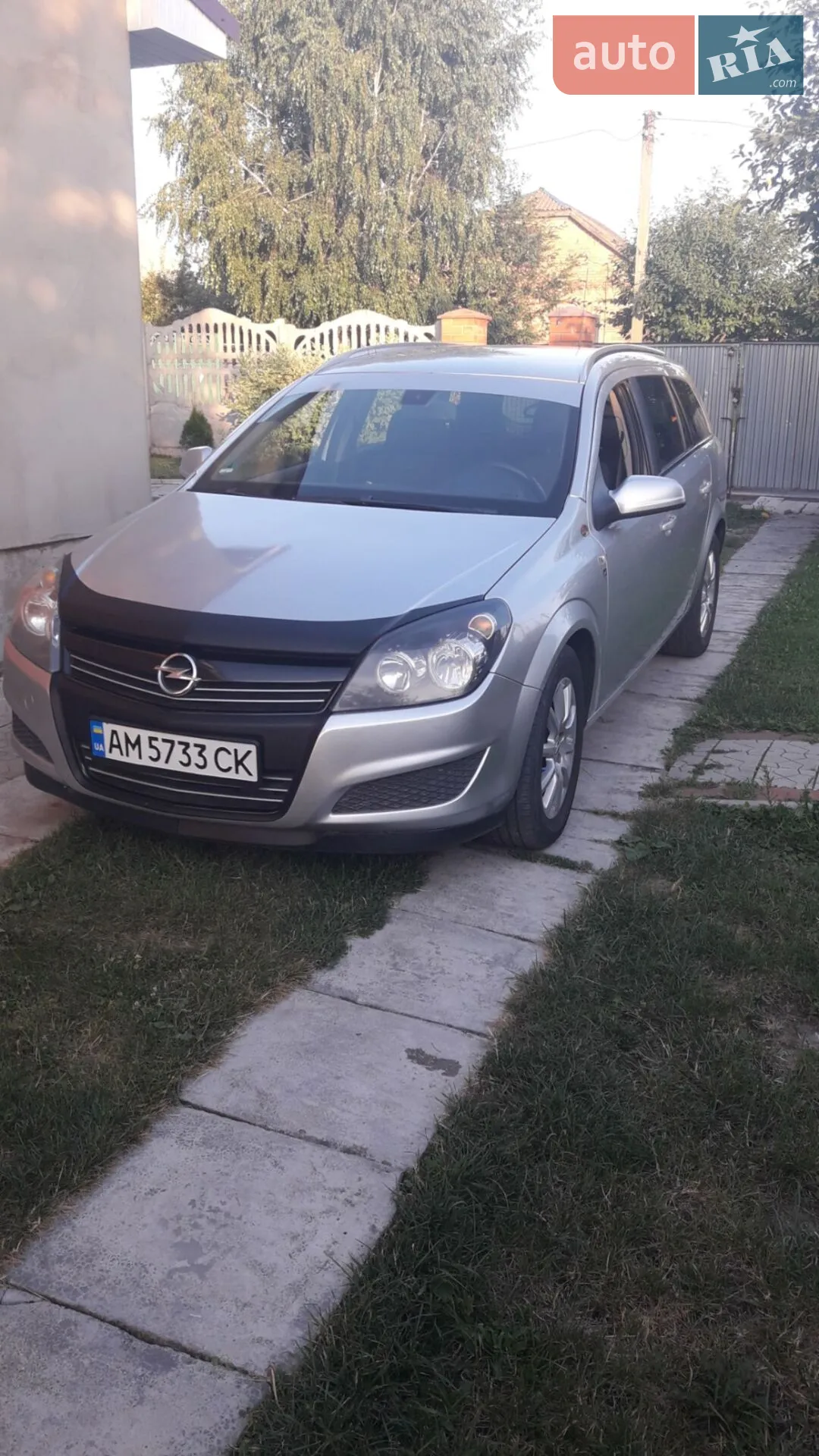 2010 Opel Astra - фото 1