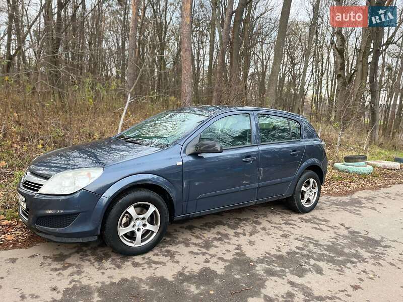 Хэтчбек Opel Astra 2007 в Виннице