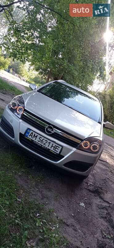 Opel Astra 2004