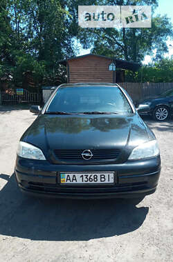 Седан Opel Astra 2006 в Киеве