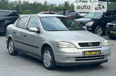 Седан Opel Astra 2007 в Чернівцях