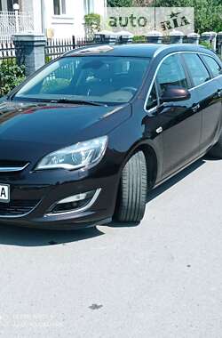 Універсал Opel Astra 2012 в Тульчині