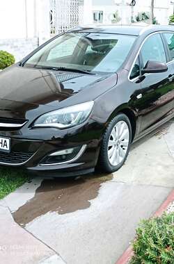 Універсал Opel Astra 2012 в Тульчині