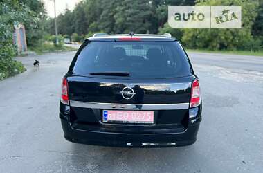 Универсал Opel Astra 2008 в Луцке