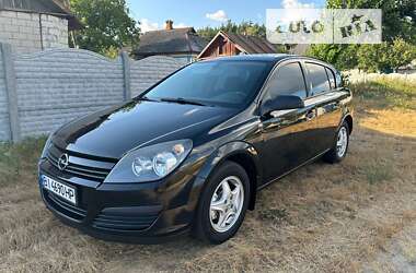 Хэтчбек Opel Astra 2005 в Кременчуге