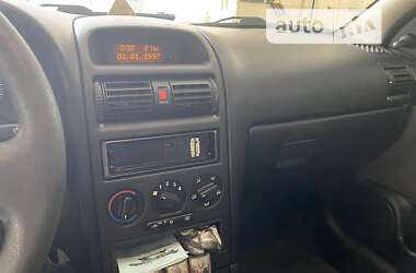 Седан Opel Astra 2006 в Одесі