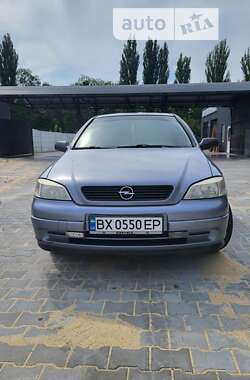 Седан Opel Astra 2007 в Белогорье