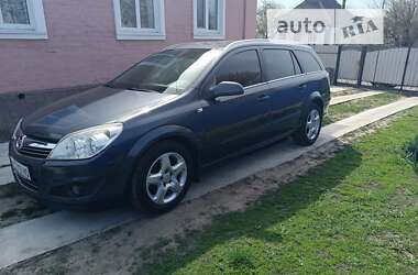 Універсал Opel Astra 2008 в Лохвиці