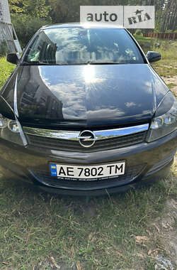 Хэтчбек Opel Astra 2008 в Киеве