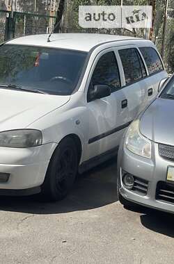 Универсал Opel Astra 2006 в Киеве