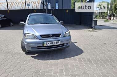 Седан Opel Astra 2008 в Хмельницькому