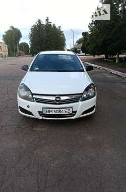 Універсал Opel Astra 2012 в Бахмачі