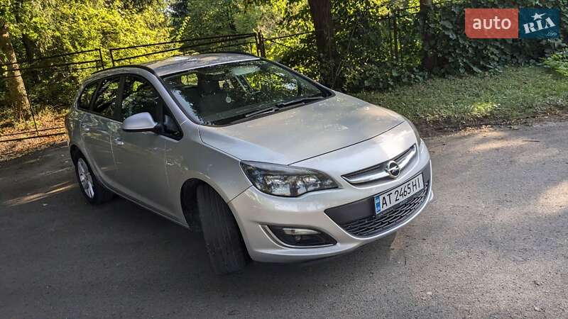 Opel Astra 2013