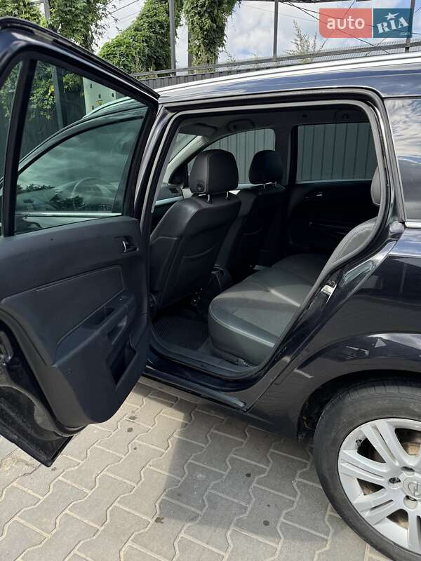 Універсал Opel Astra 2009 в Києві
