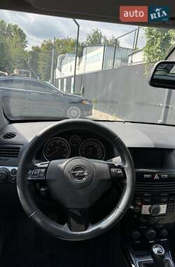 Универсал Opel Astra 2009 в 