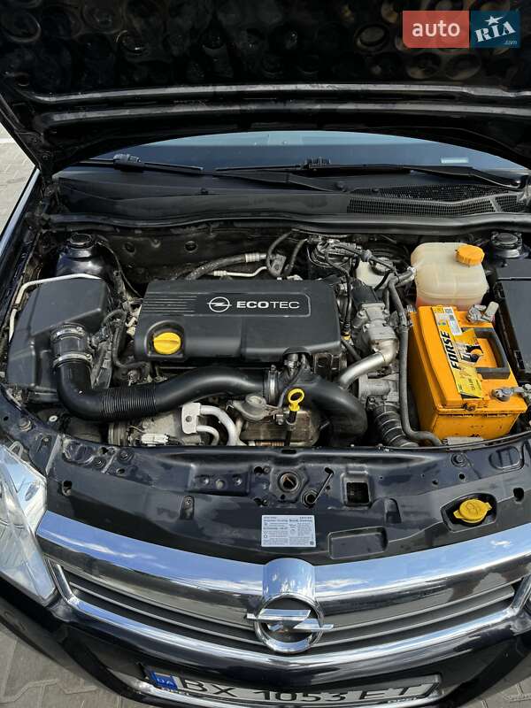 Універсал Opel Astra 2009 в Києві