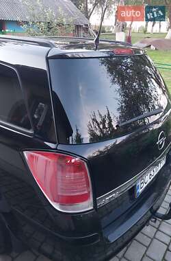 Универсал Opel Astra 2006 в 