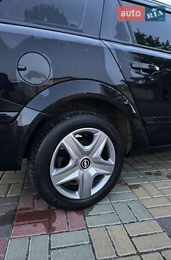 Универсал Opel Astra 2008 в 