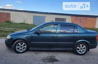 Седан Opel Astra 2004 в Ивано-Франковске