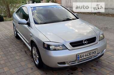 Купе Opel Astra 2000 в Просяні