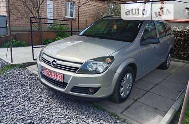 Универсал Opel Astra 2005 в Здолбунове