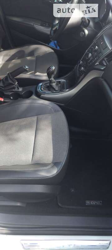 Універсал Opel Astra 2013 в Бурштині