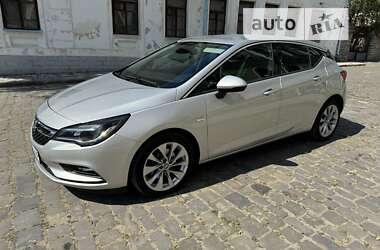 Хэтчбек Opel Astra 2016 в Каменец-Подольском