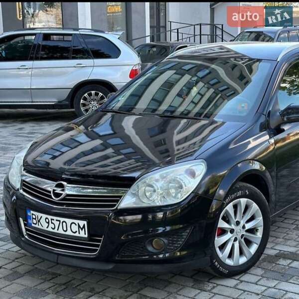 Opel Astra 2009