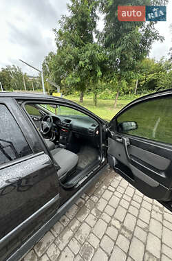 Седан Opel Astra 2008 в Сумах