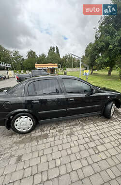 Седан Opel Astra 2008 в Сумах