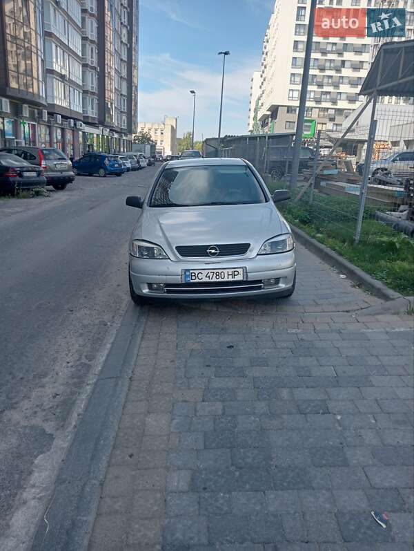 Opel Astra 2005