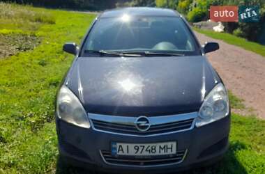 Хетчбек Opel Astra 2007 в 