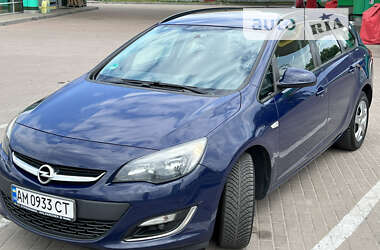 Універсал Opel Astra 2013 в Житомирі