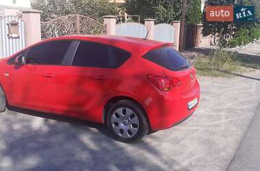 Хетчбек Opel Astra 2010 в Ужгороді