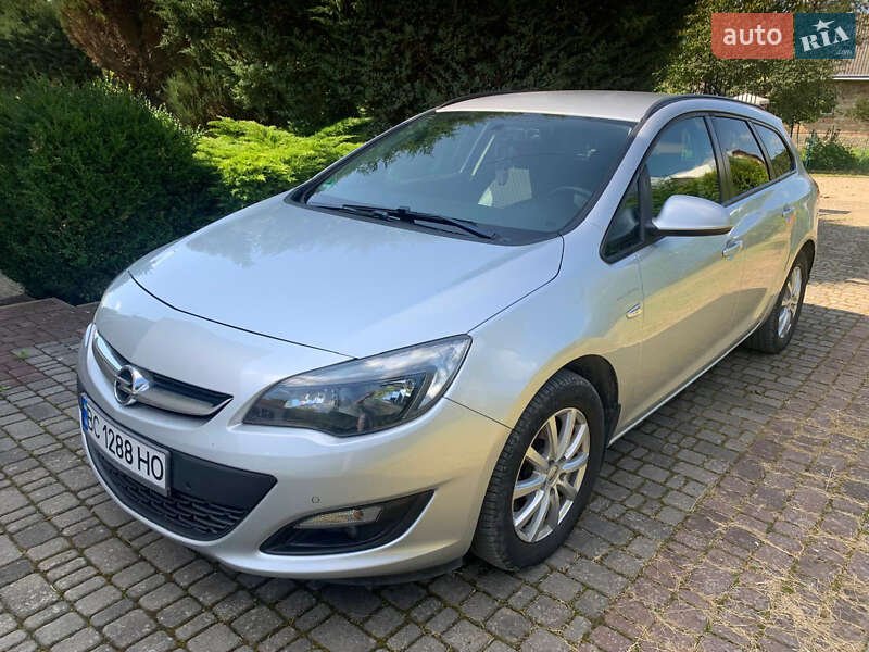 Opel Astra 2015