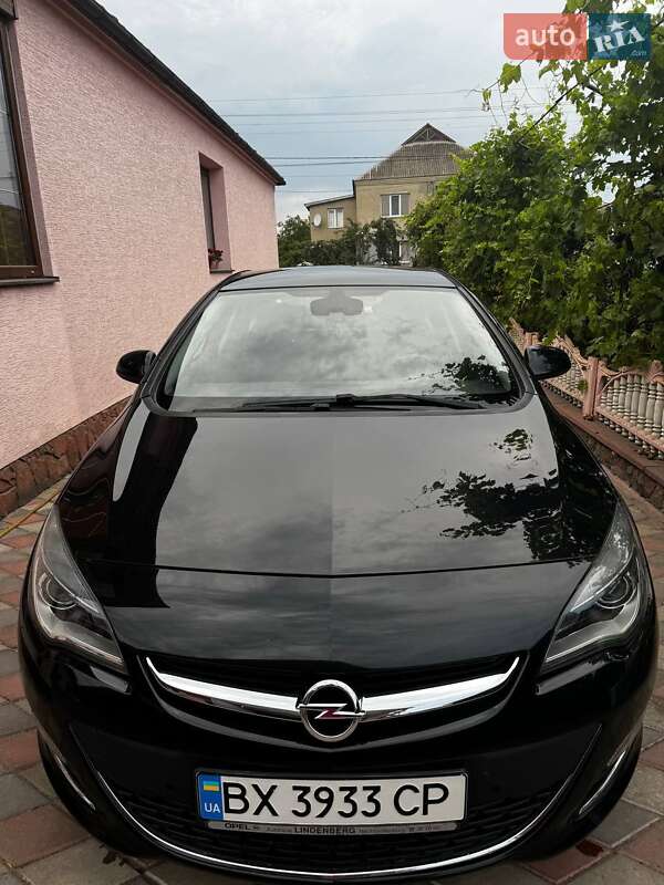Opel Astra 2013