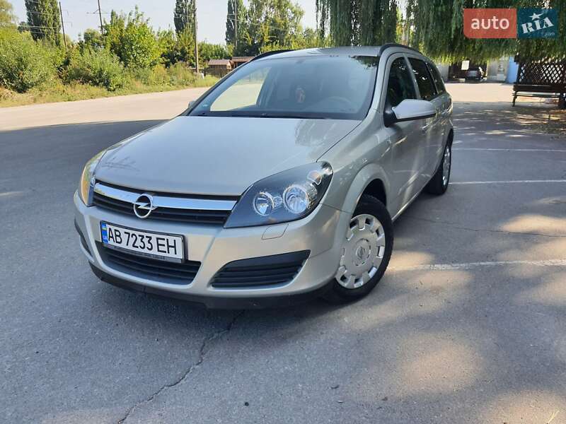 Универсал Opel Astra 2006 в Виннице