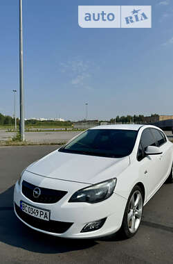 Хетчбек Opel Astra 2010 в Львові