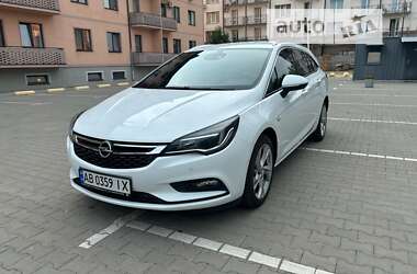 Универсал Opel Astra 2016 в Ужгороде