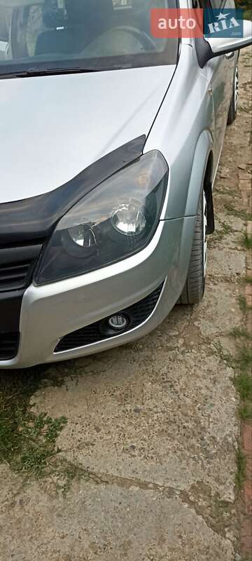 Универсал Opel Astra 2009 в Сторожинце фото 11 Универсал Opel Astra 2009 в Сторожинце