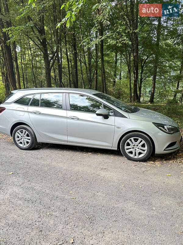 Універсал Opel Astra 2017 в Костопілі фото 5 Універсал Opel Astra 2017 в Костопілі