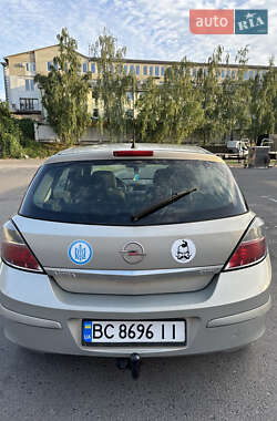 Хетчбек Opel Astra 2007 в Львові