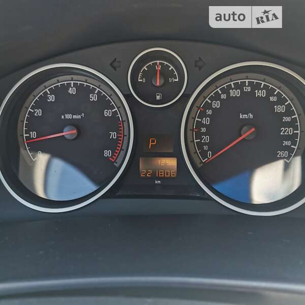 Універсал Opel Astra 2004 в Олександрії