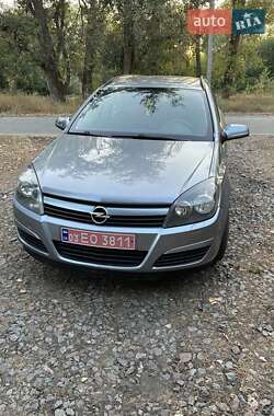 Універсал Opel Astra 2005 в 