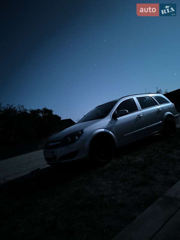 Opel Astra 2008