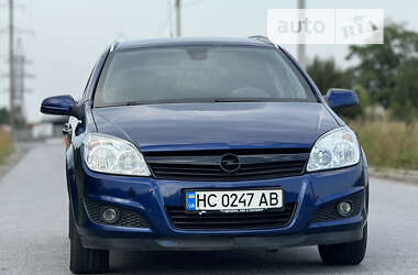 Універсал Opel Astra 2009 в Стрию